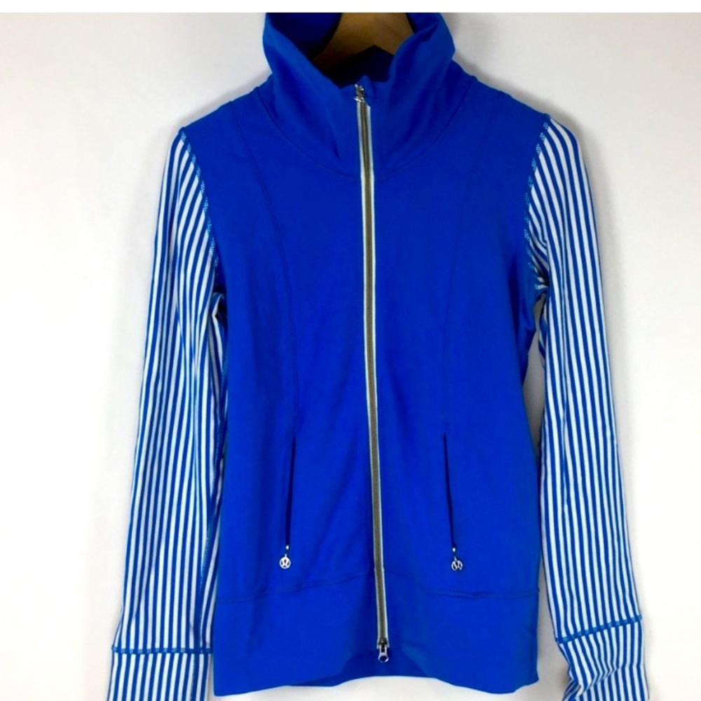 Lululemon daily yoga jacket